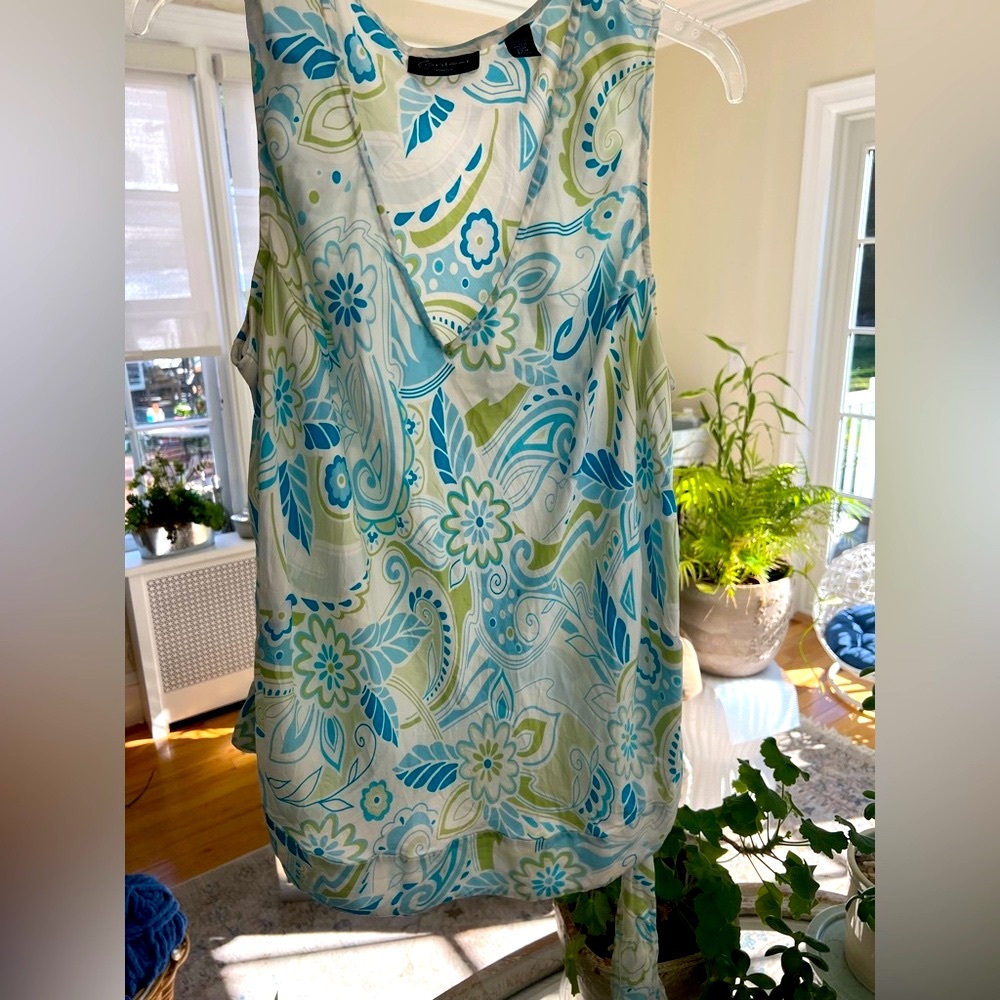 Floral Sleeveless 100% silk Top - Blue and Green
